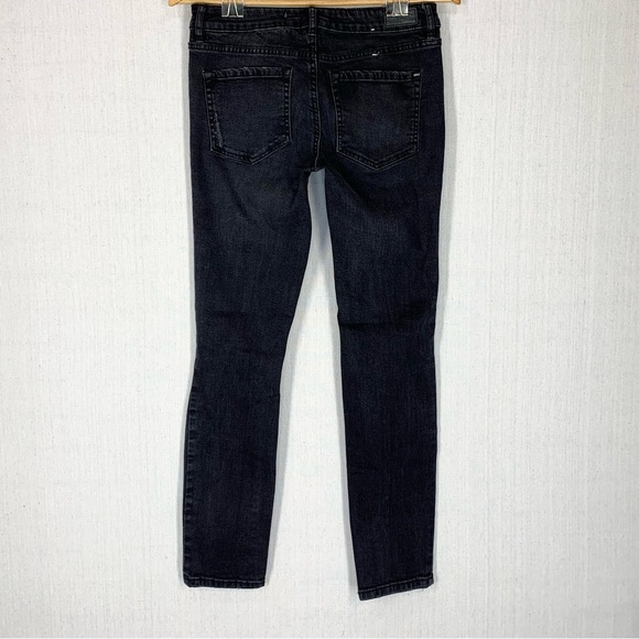 Garage Denim~Women’s/Juniors Super Skinny Distressed Black Jeans with Holes~Sz 7 - Picture 6 of 13